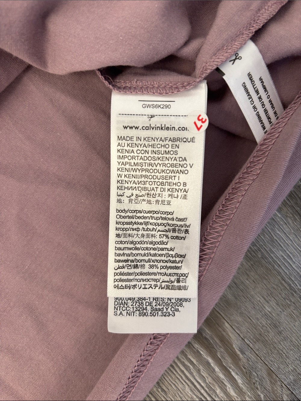 Calvin Klein performance t-shirt - Picture 4 of 4